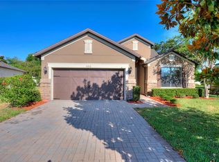 442 Del Sol Ave, Davenport, FL 33837