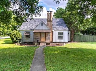 5712 Webster St, Haltom City, TX 76117