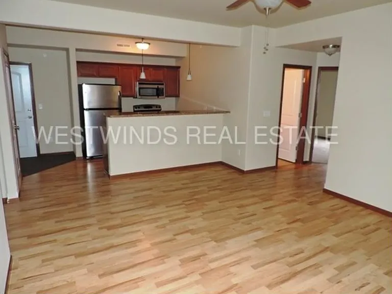 1848 W Benton St #204 — Photo 1