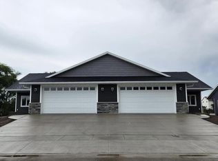 315 Rivers Dr, Holmen, WI 54636