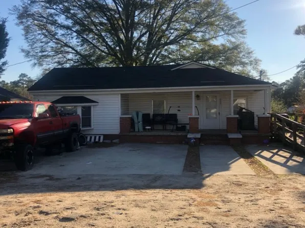 4205 Dwight Cir, Fayetteville, NC 28311
