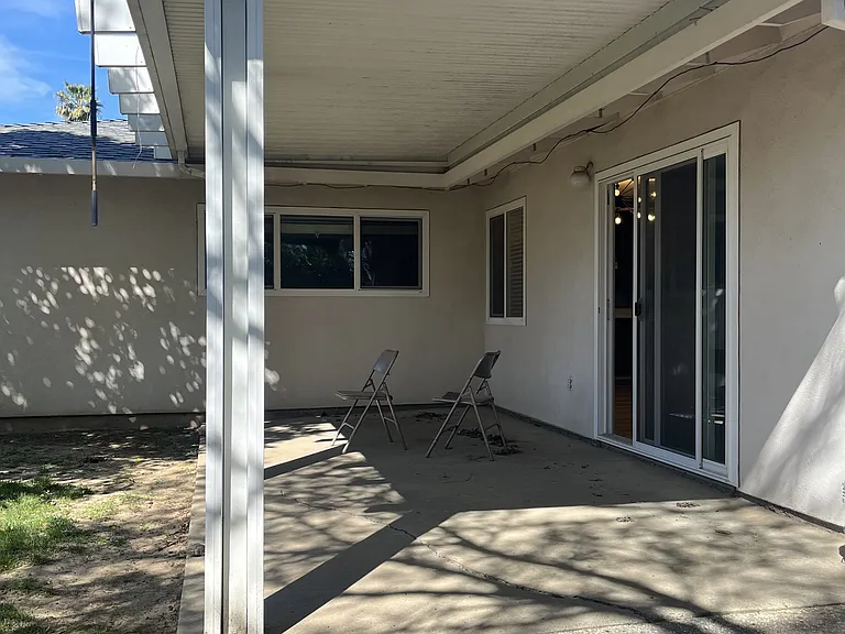 1094 Tara Ct — Photo 13