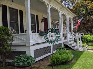 38 Summer St #A, Dover, NH 03820