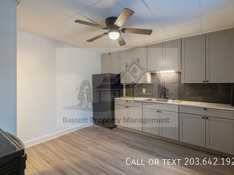 48 Jackson St #3 — Photo 2