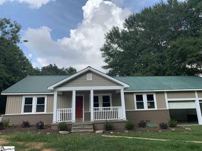 707 S Shamrock Ave, Landrum, SC, 29356