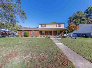 7666 Meadow Ln, Newburgh, IN 47630