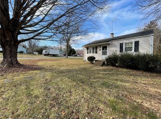 113 N Garden Ave, Siler City, NC 27344