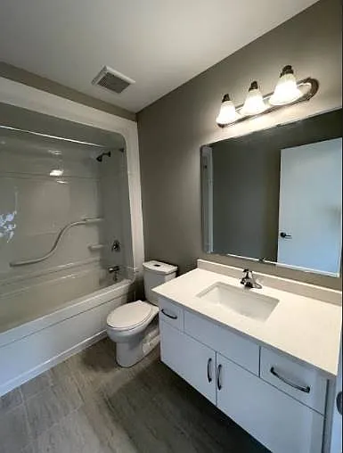 932 Robert Ferrie Dr — Photo 9