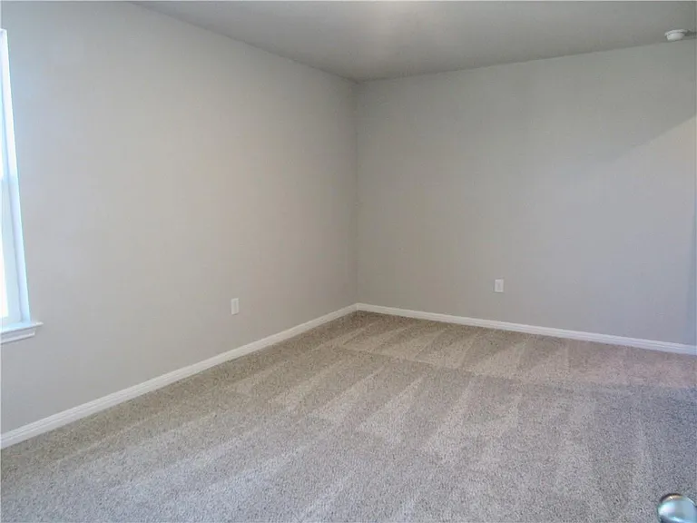 620 Otto Ave — Photo 18