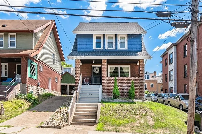 1265 Benton Ave photo 1