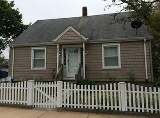 327 King Philip St, Fall River, MA 02724