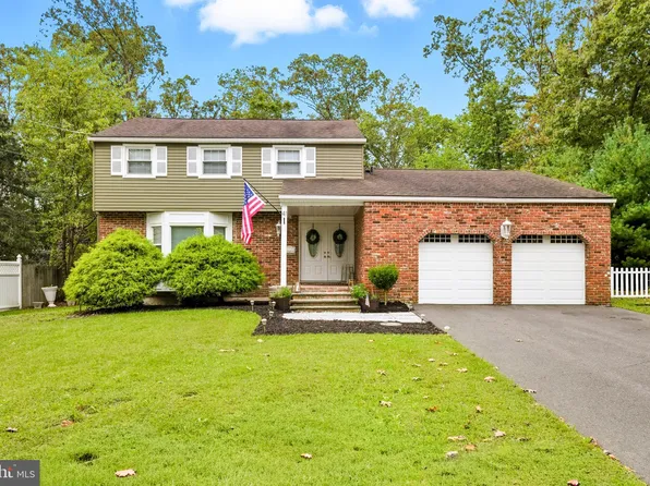 41 Bridge Dr, Turnersville, NJ 08012