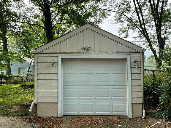 2nd image of 3338 Marmary Ln