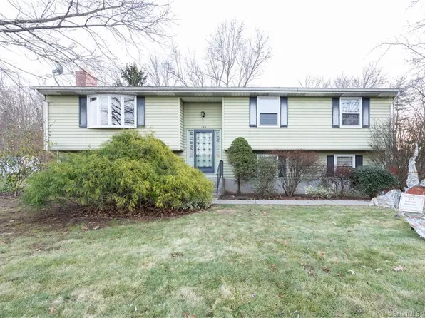155 Hummingbird Drive, Berlin, CT 06037