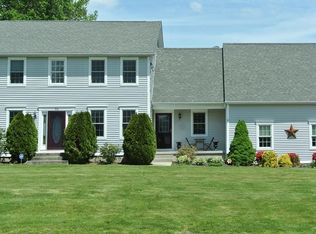 94 Meadowbrook Rd, East Longmeadow, MA 01028