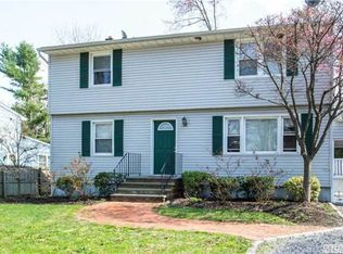 135 Dickinson Ave, East Northport, NY 11731