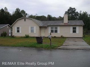 902 Laurel Ln, Jacksonville, NC 28546