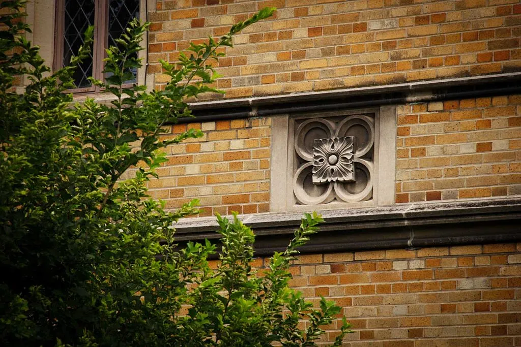 The Residences at Linwood Manor — Photo 4