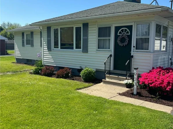 903 Lockport Rd, Youngstown, NY 14174