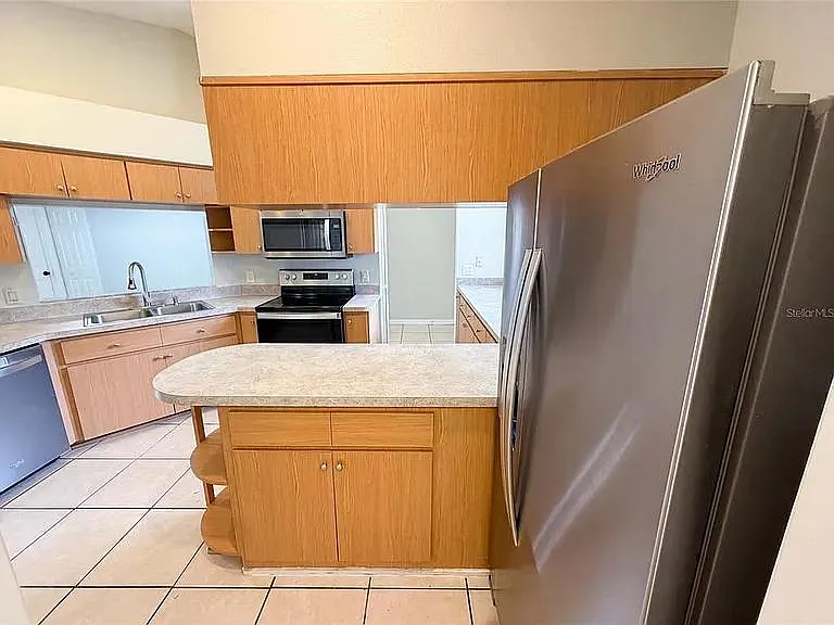 8373 Pinewood Ave — Photo 3