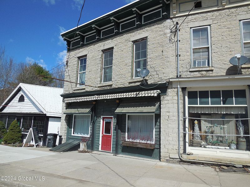 2nd image of 13 Main Street