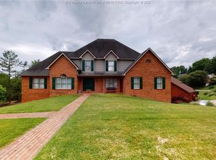 2 High Meadow Dr, Charleston, WV 25311