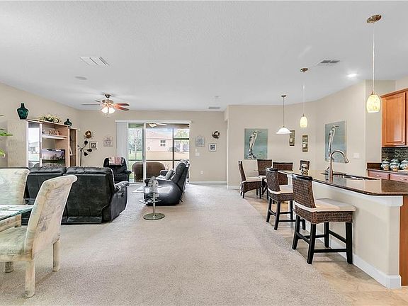 3rd image of 3843 Serena Ln