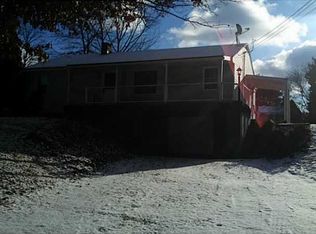 306 Woods Dr, New Brighton, PA