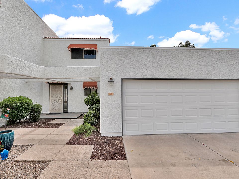 Garage and entryway