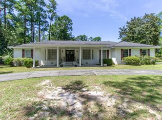 106 Race Club Rd, Summerville, SC 29483