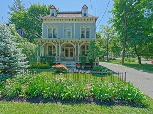 15 Gurley Ave, Troy, NY 12182