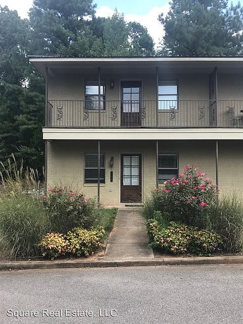 1st image of 120 Orleans Oak Ln
