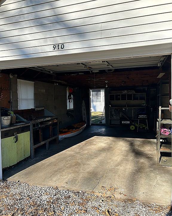 910 33rd St, Parkersburg, WV 26104 Zillow