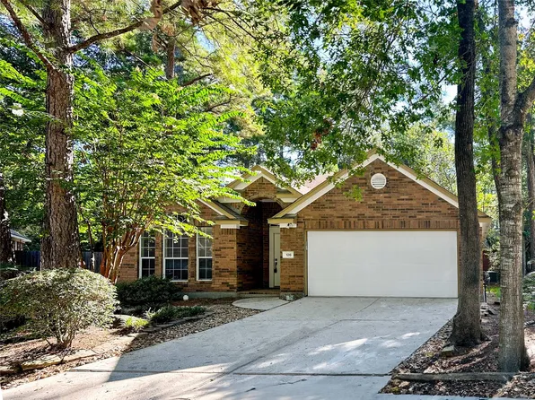 126 N Willow Point Cir, Spring, TX 77382