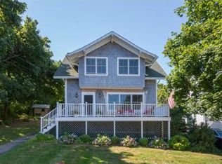 6 Holbrook Ave, Hull, MA 02045