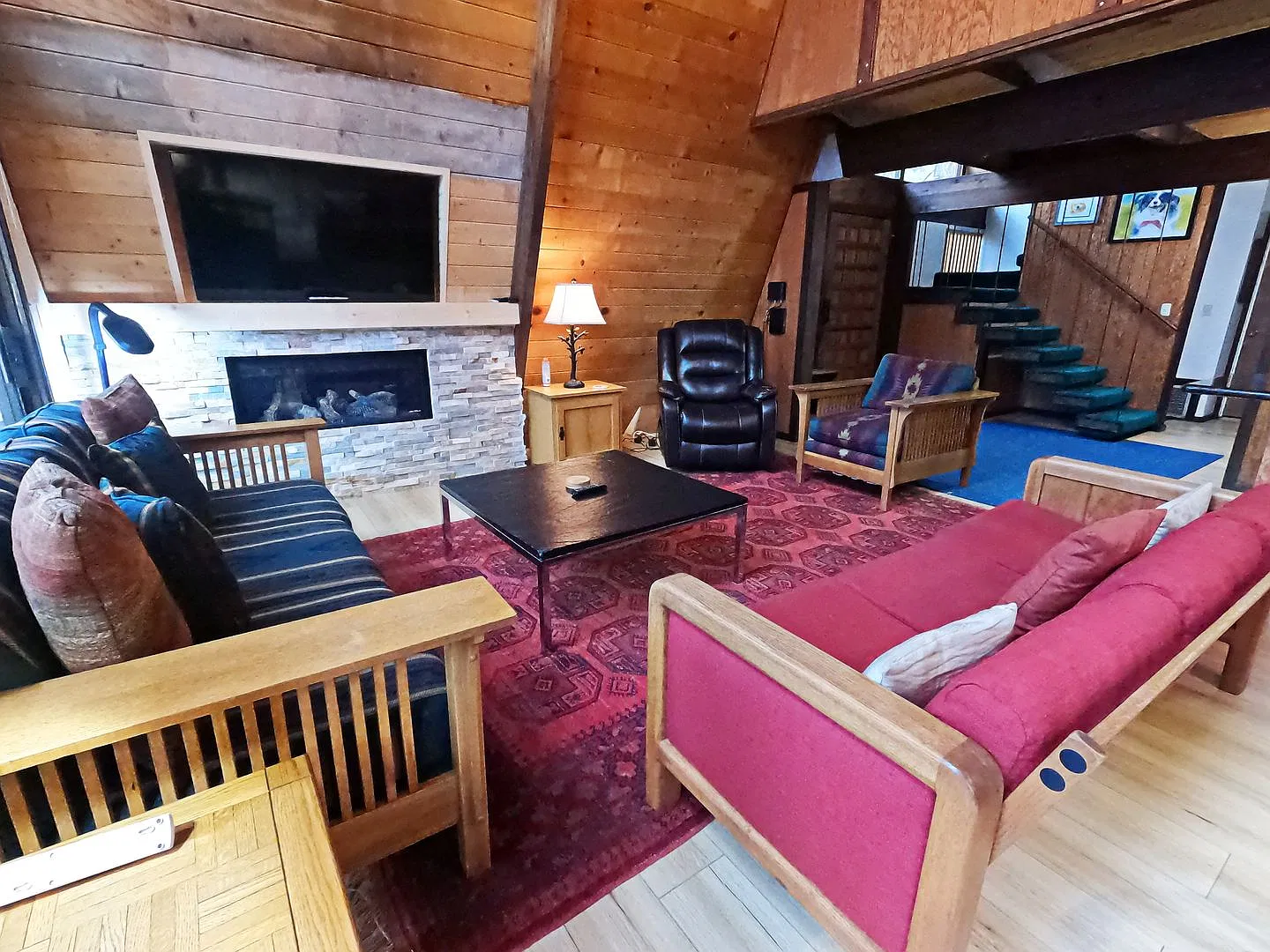 Winter Lease - Less than half a mile to Burnt Cedar Beach, Restaurants and Grocery!! — Photo 1