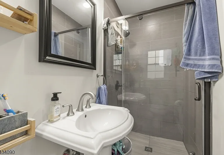 28 Ethan Dr — Photo 20