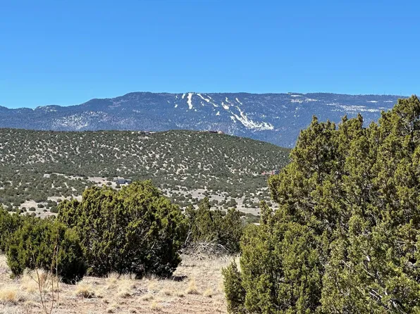 55 Turquoise Dr, Sandia Park, NM 87047