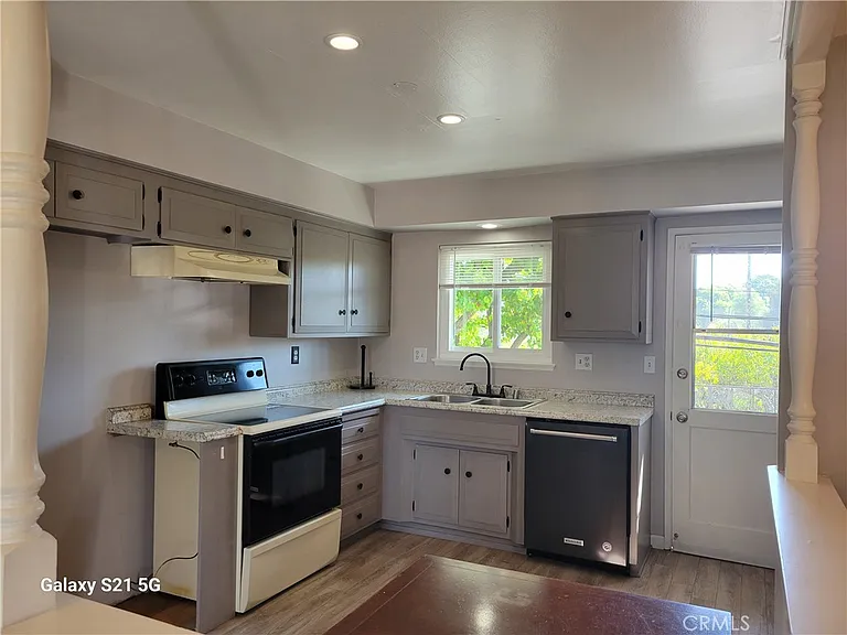 16862 Coach Ln — Photo 8