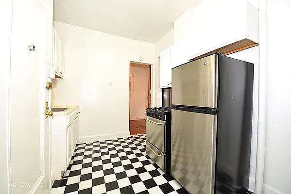 Rented by Corcoran | media 7