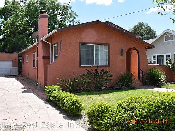 2nd image of 1130 W Magnolia St