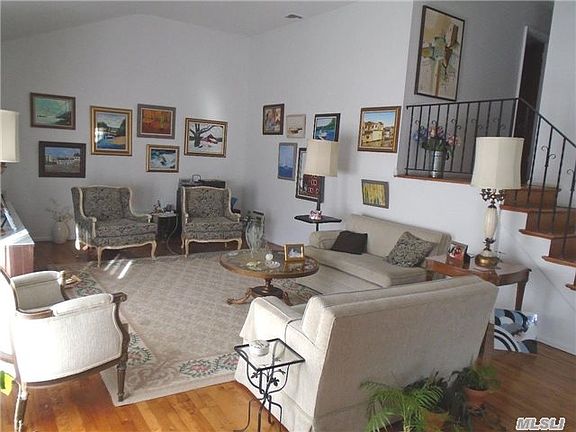 5th image of 1262 Dorset Pl