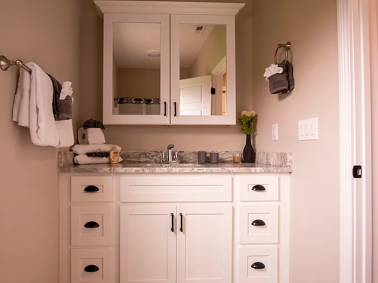300 Turner Ct — Photo 19