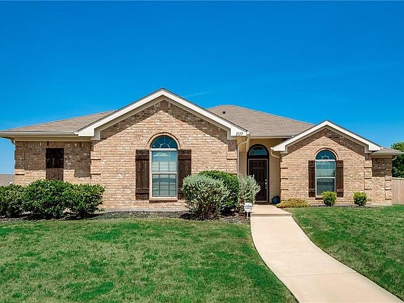 Curb appeal plus with this lovely home!