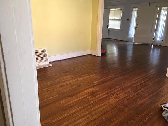 2nd image of 6002 Friends Ave