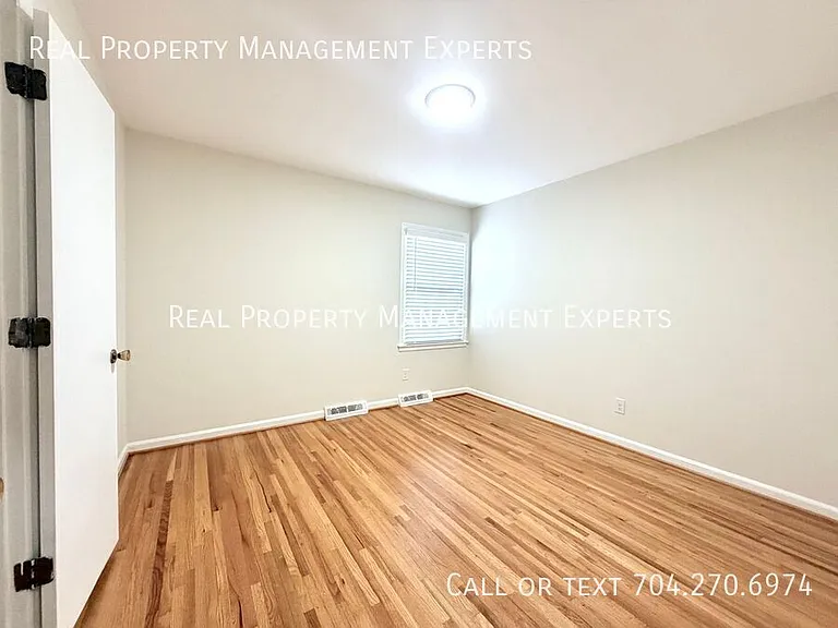 4017 Tamerlane — Photo 17