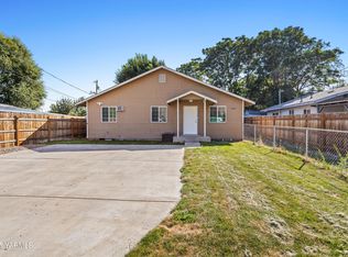 204 E R St #1 & 2, Yakima, WA 98901