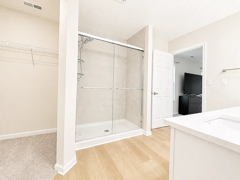 5872 Wintersweet Ln — Photo 32