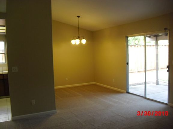 3rd image of 261 W Deerwood Ln