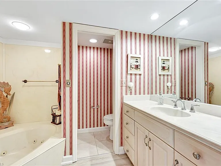 4901 Gulf Shore Blvd N #604 — Photo 10